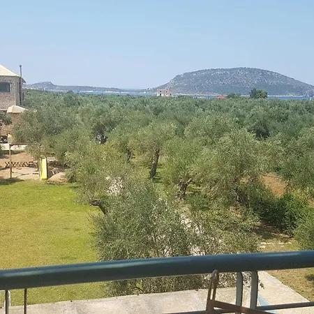 Holiday home Megalos Kampos Marathopoli
